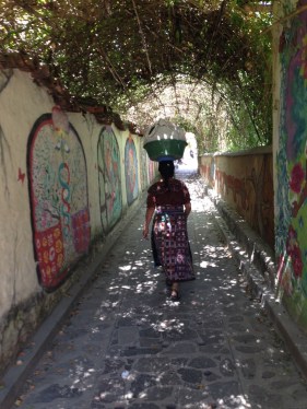 guatemala_sanmarcoswoman