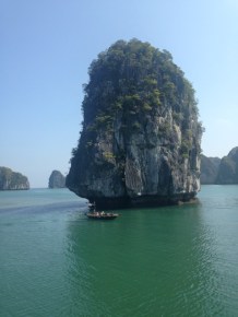 Vietnam_HalongBay